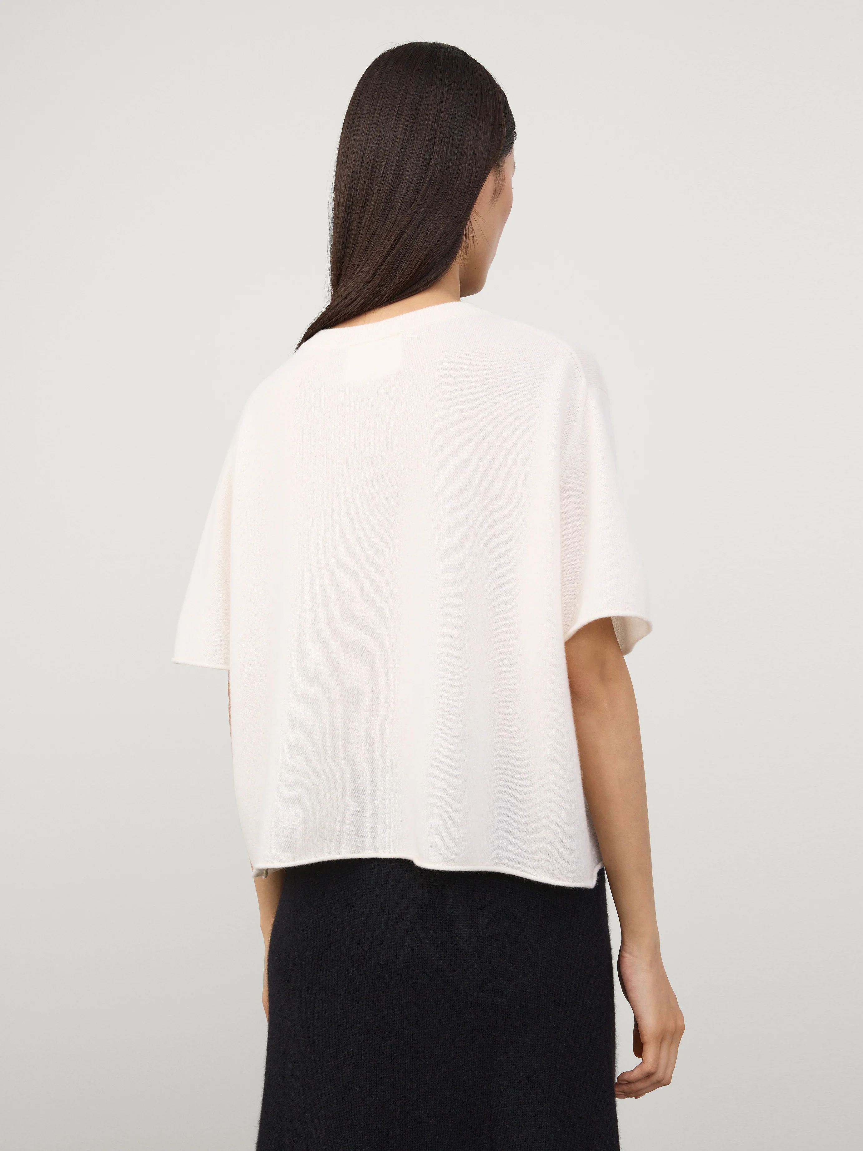 The Cila T-shirt - Image 3