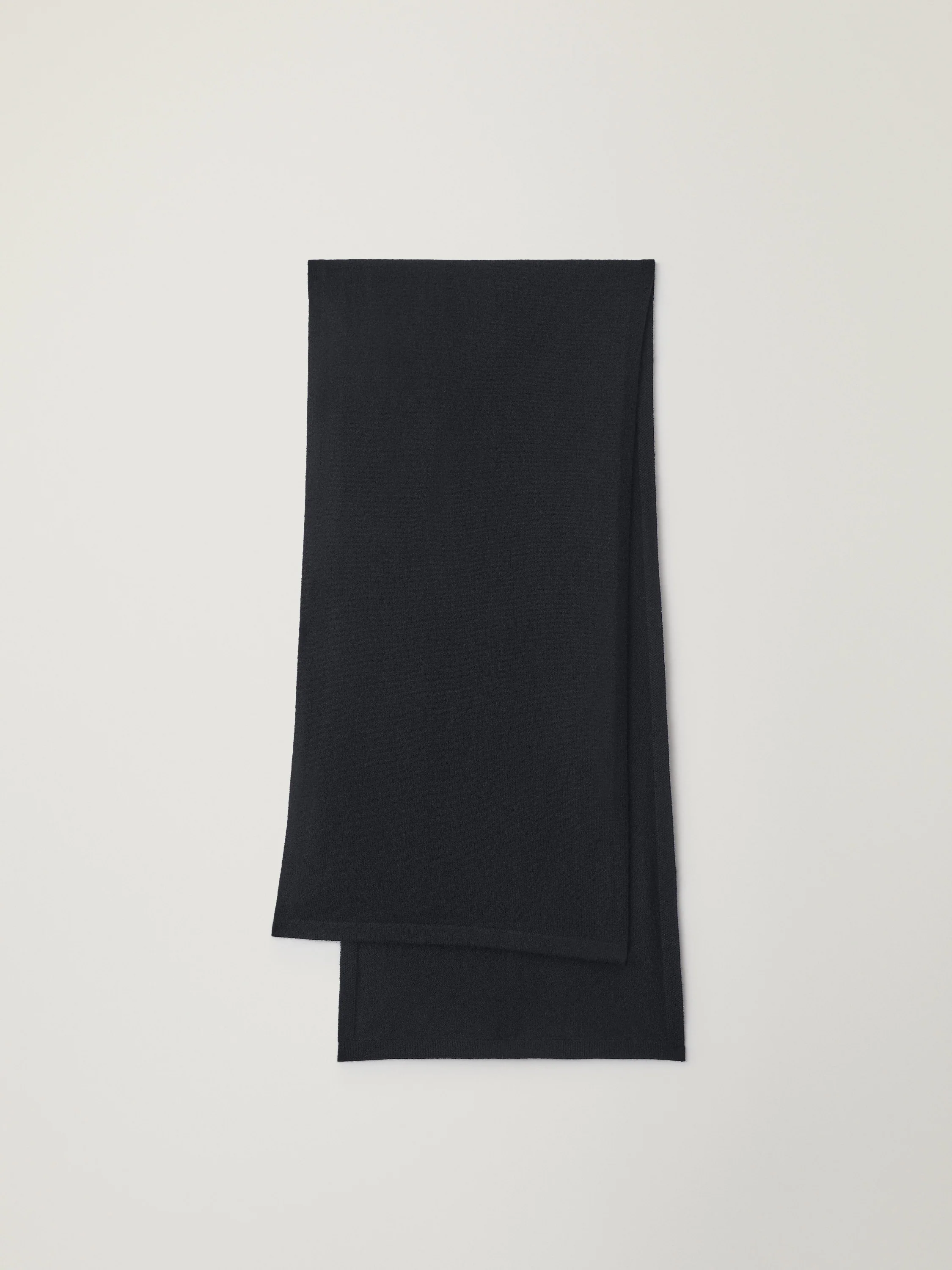 The Viktor Scarf - Image 4