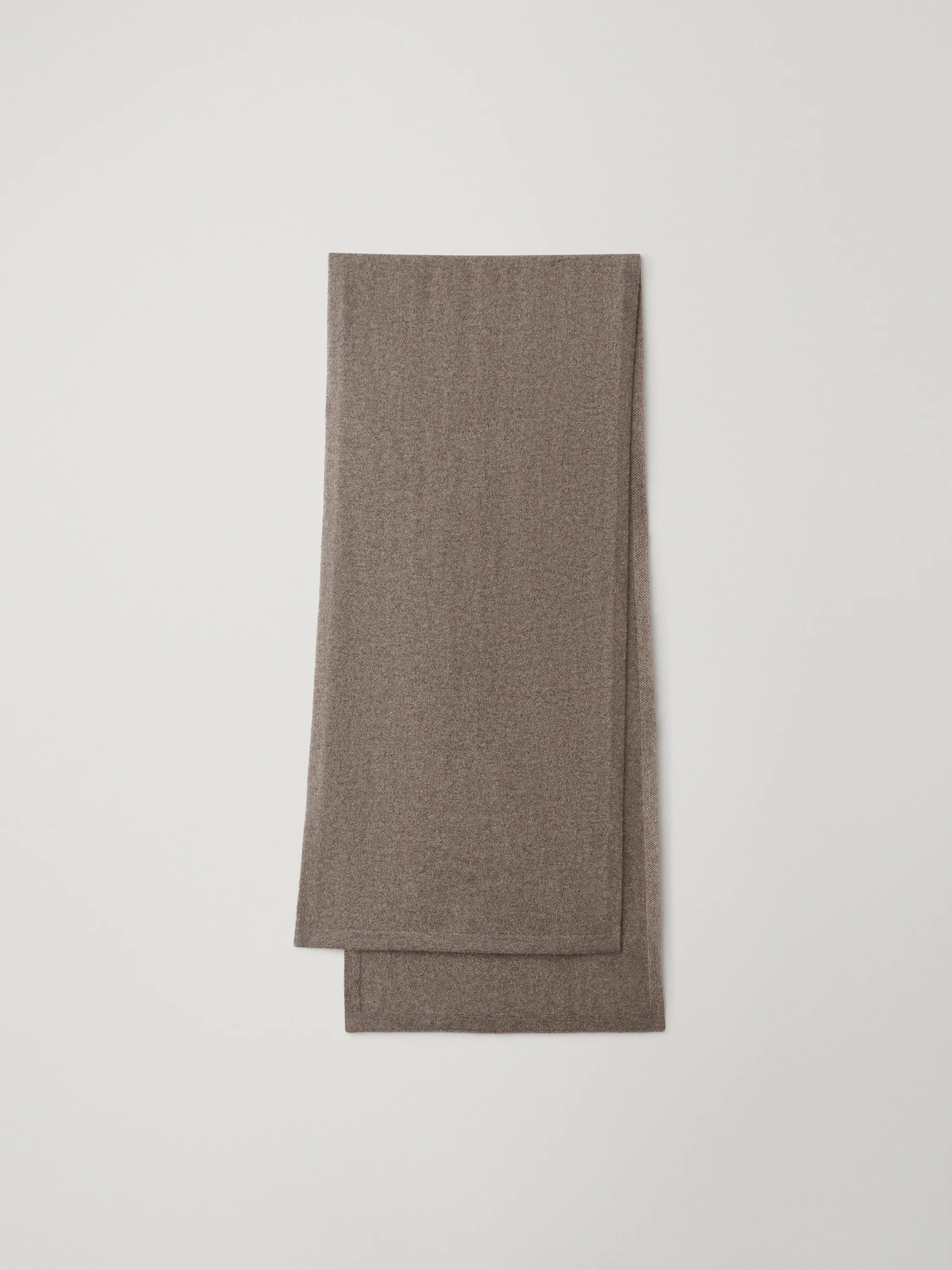 The Viktor Scarf - Image 3