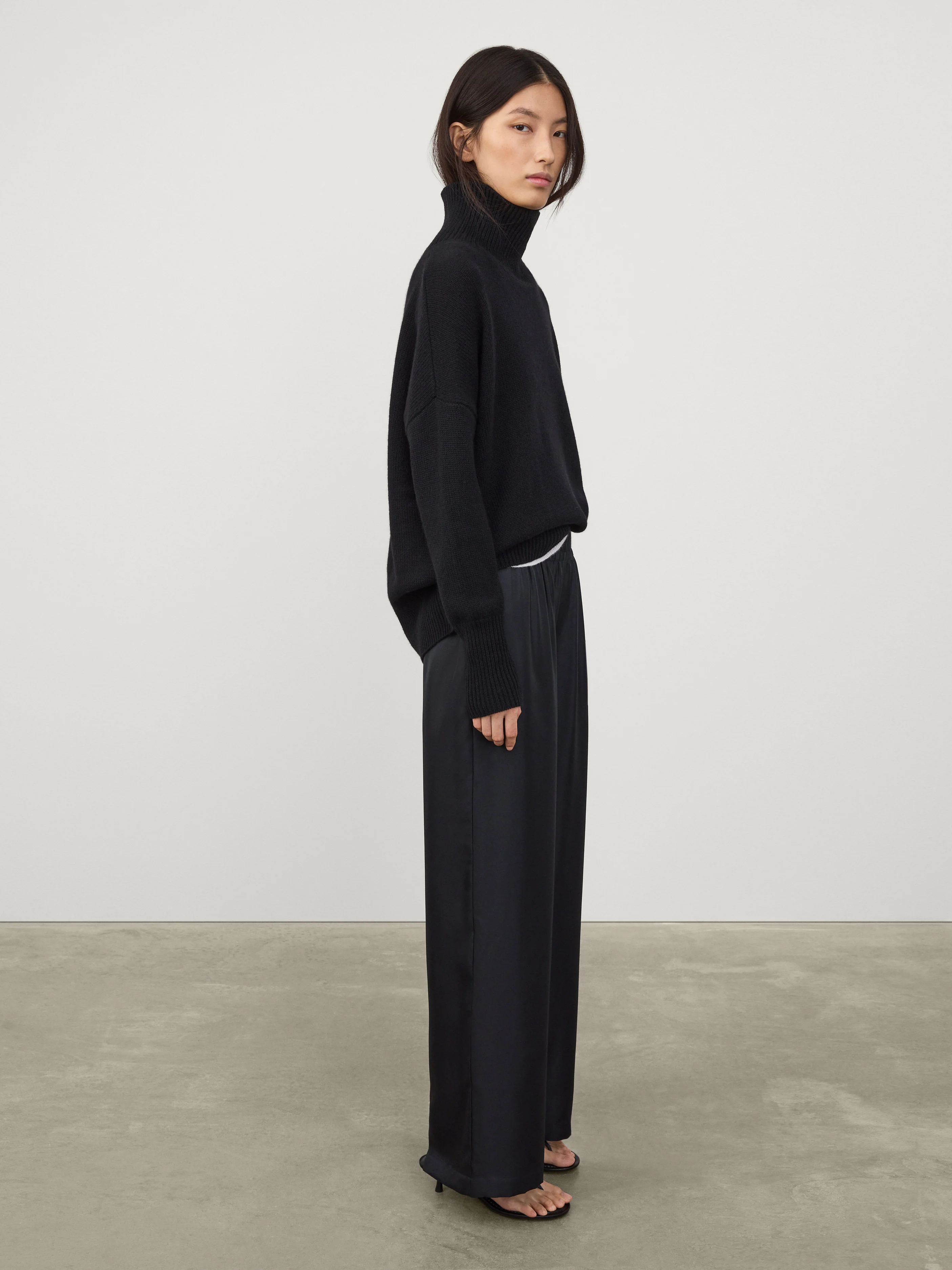 Wide Leg Trousers - Image 4